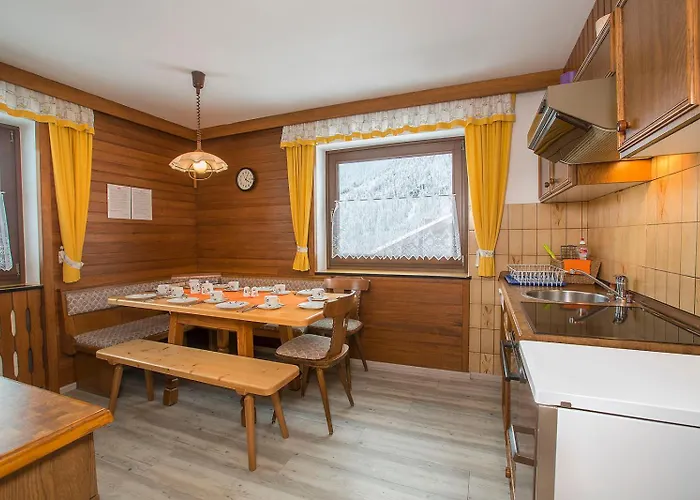 Nyaraló Vier Jahreszeiten